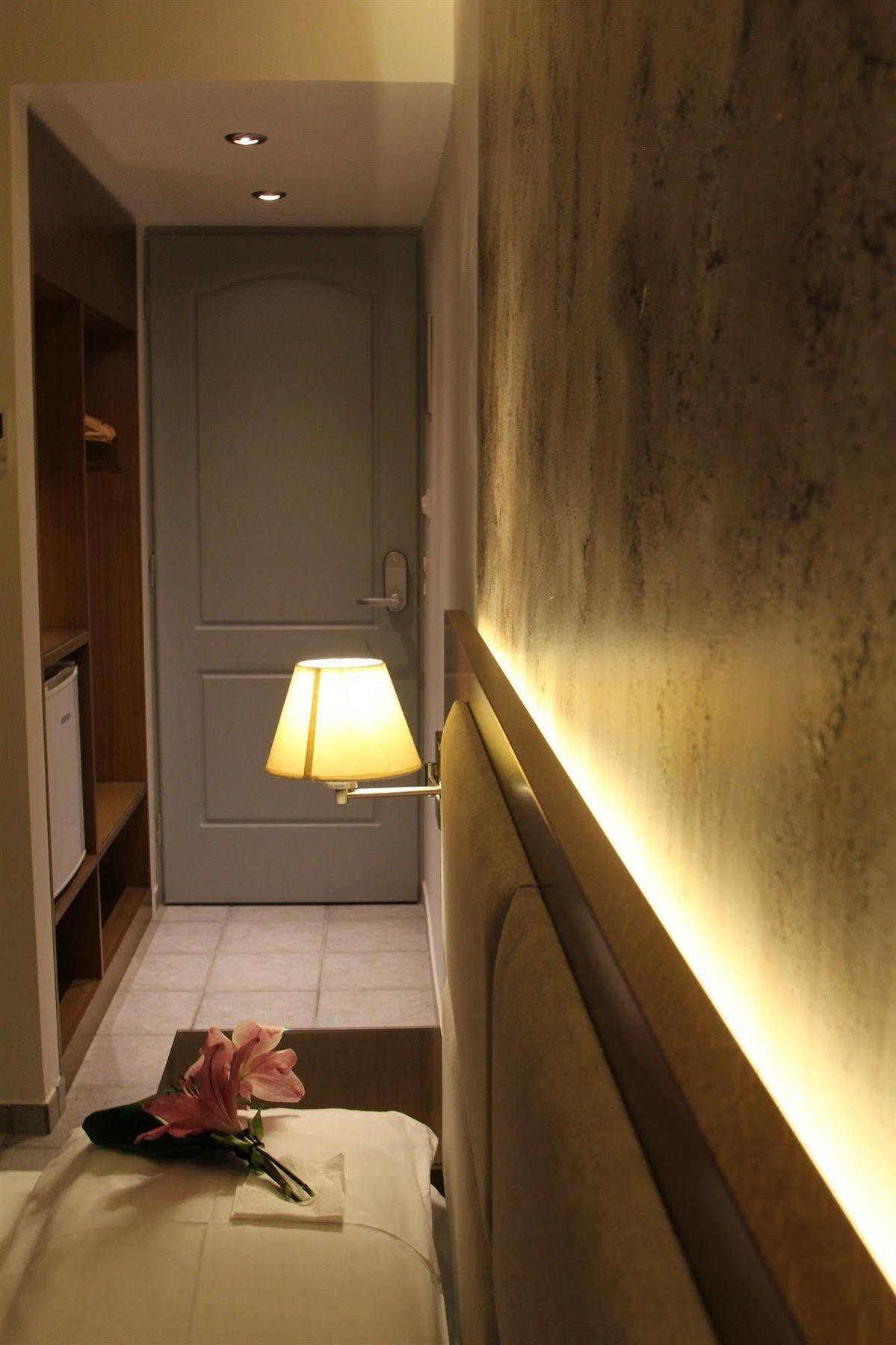 Achilles Hotel Methoni  Extérieur photo