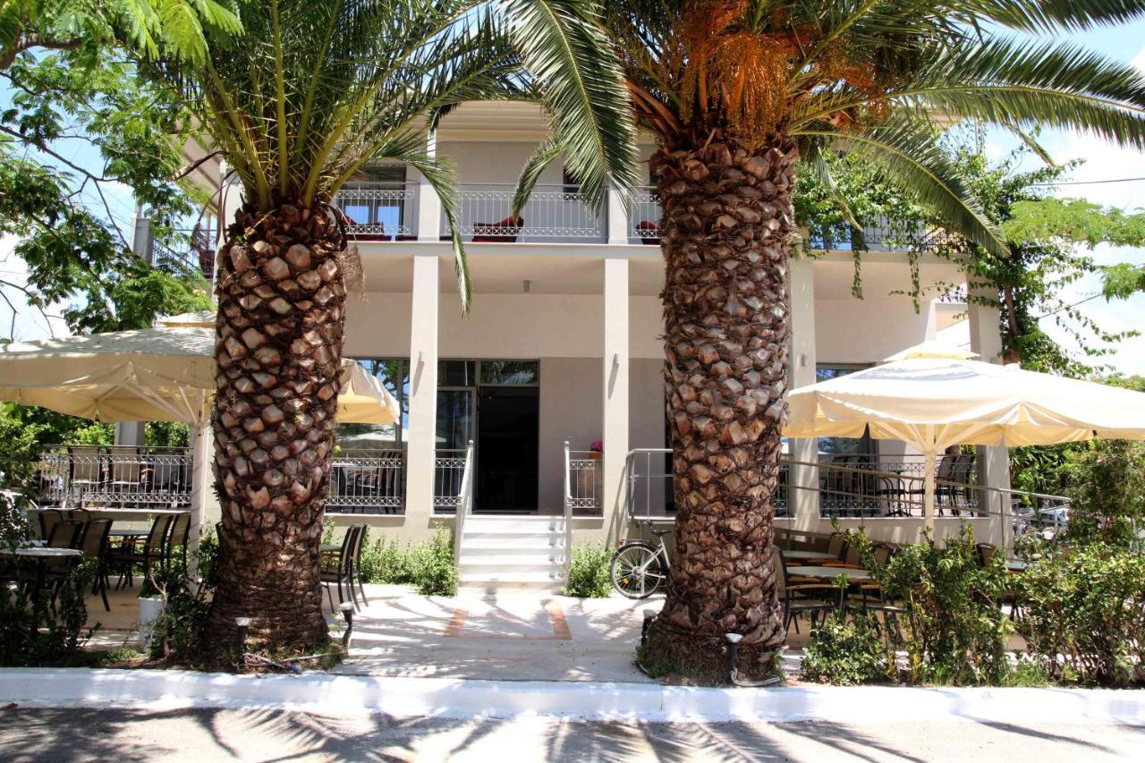 Achilles Hotel Methoni  Extérieur photo