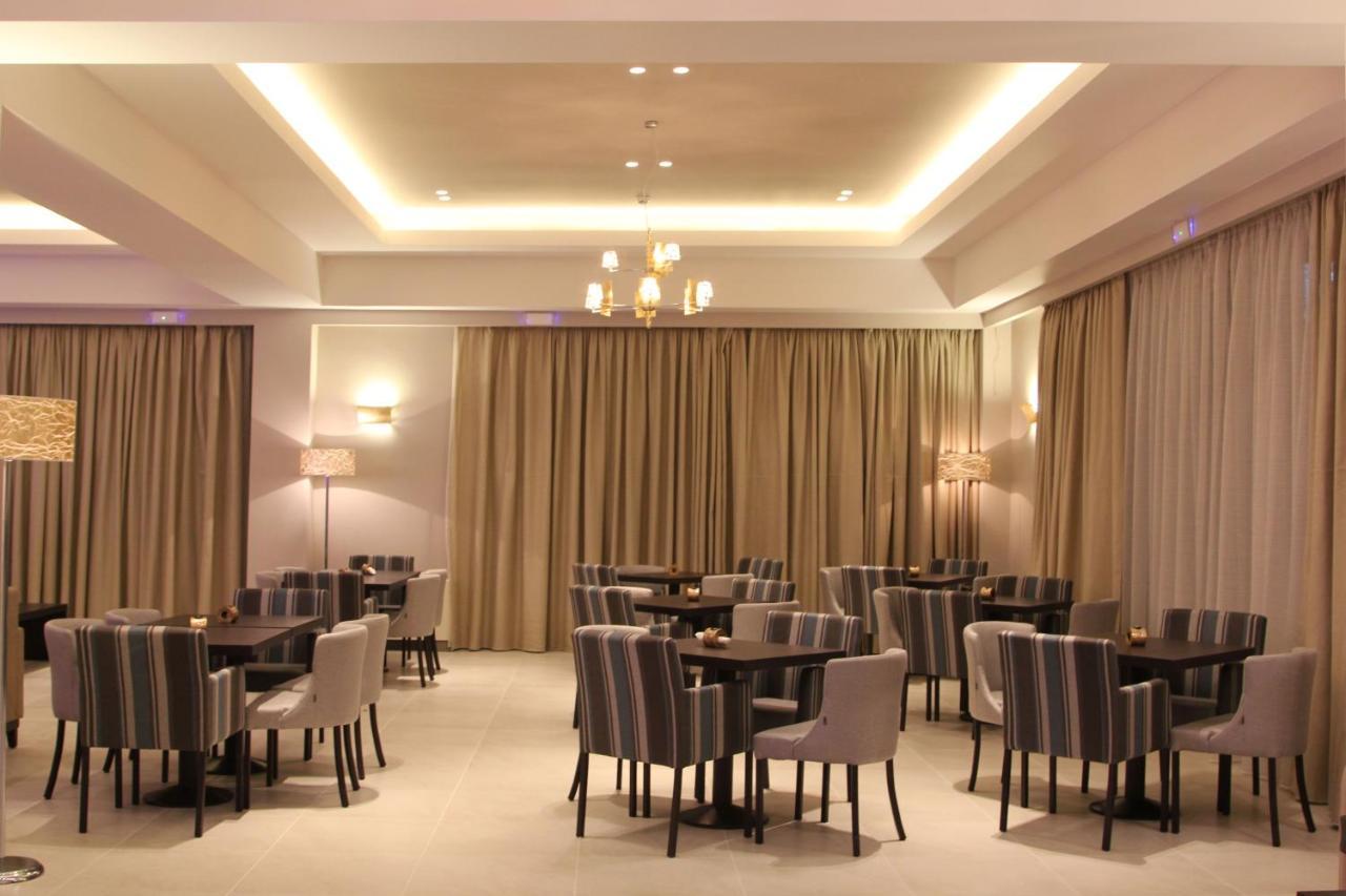 Achilles Hotel Methoni  Extérieur photo